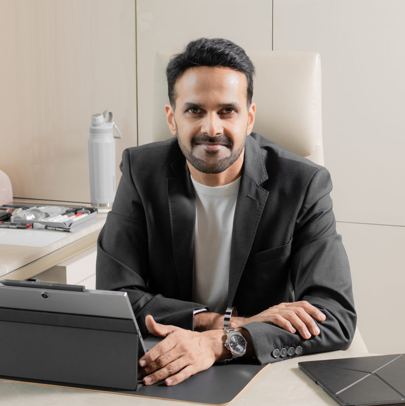 Vijay Johar - Host of Pro Growth Table